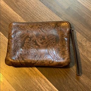 Patricia Nash wristlet